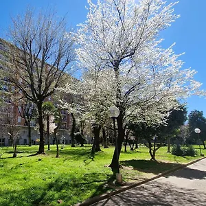 https://grazioso-bilocale-sul-naviglio.italymilanhotels.net
